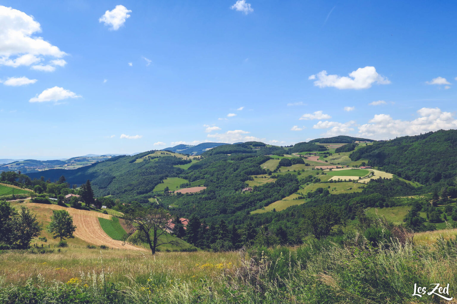 Escapade Dans Les Monts Du Lyonnais : Notre Itinéraire De 3 Jours En ...